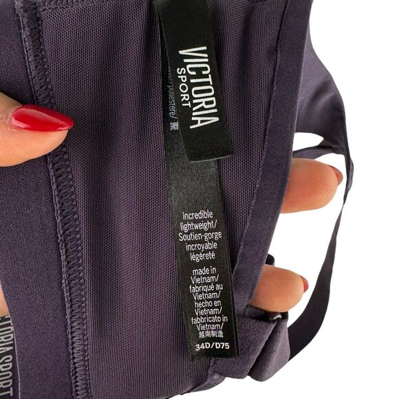 Victoria Sport 34D Purple Incredible Lightweight Criss Cross Back Sports Bra - Picture 7 of 9